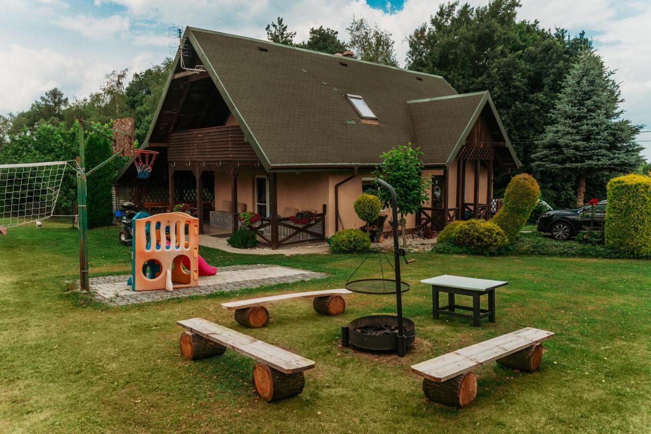 Szmaragdowy Domek Nowy Wisnicz Dış mekan fotoğraf