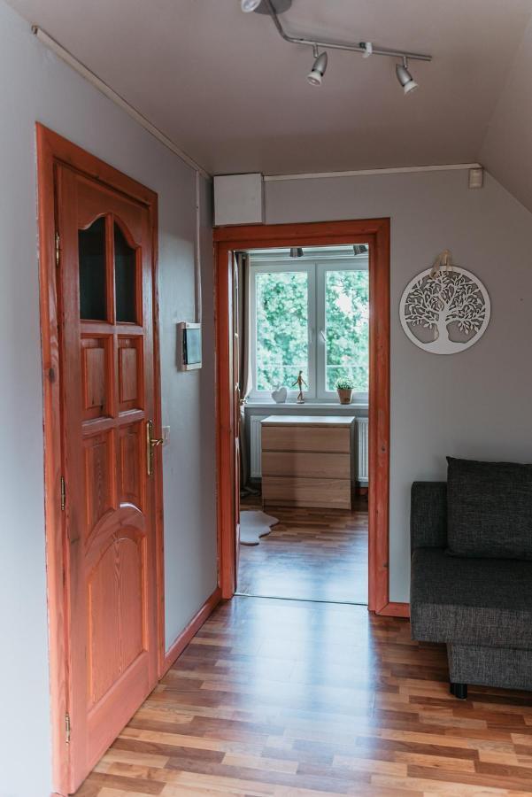 Szmaragdowy Domek Nowy Wisnicz Dış mekan fotoğraf