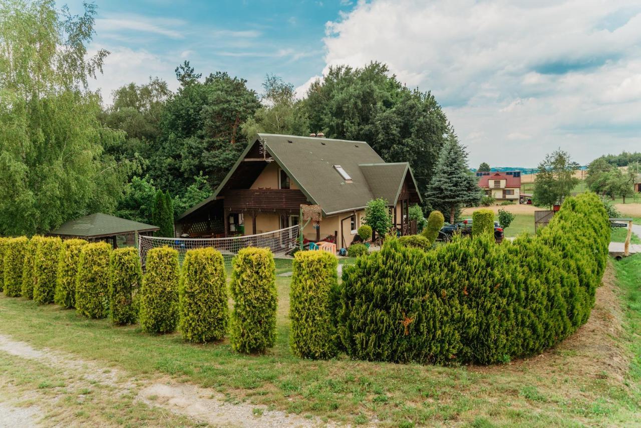 Szmaragdowy Domek Nowy Wisnicz Dış mekan fotoğraf