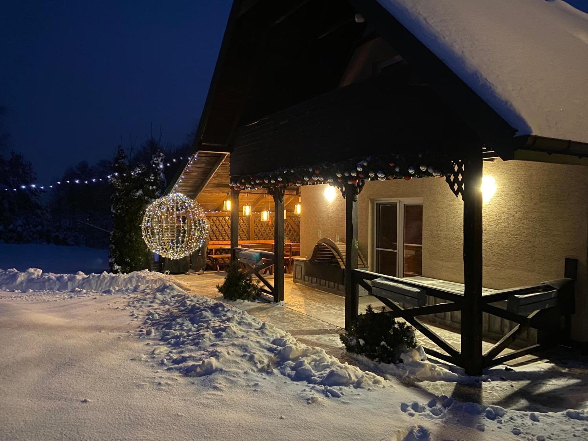 Szmaragdowy Domek Nowy Wisnicz Dış mekan fotoğraf